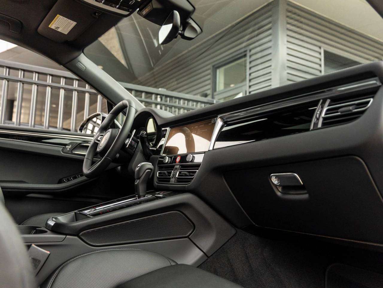 2026 Porsche Macan Macan S