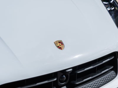 2026 Porsche Macan Macan S