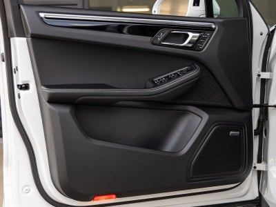 2026 Porsche Macan Macan S