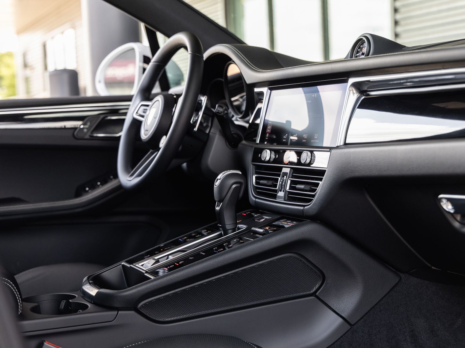 2026 Porsche Macan Macan S
