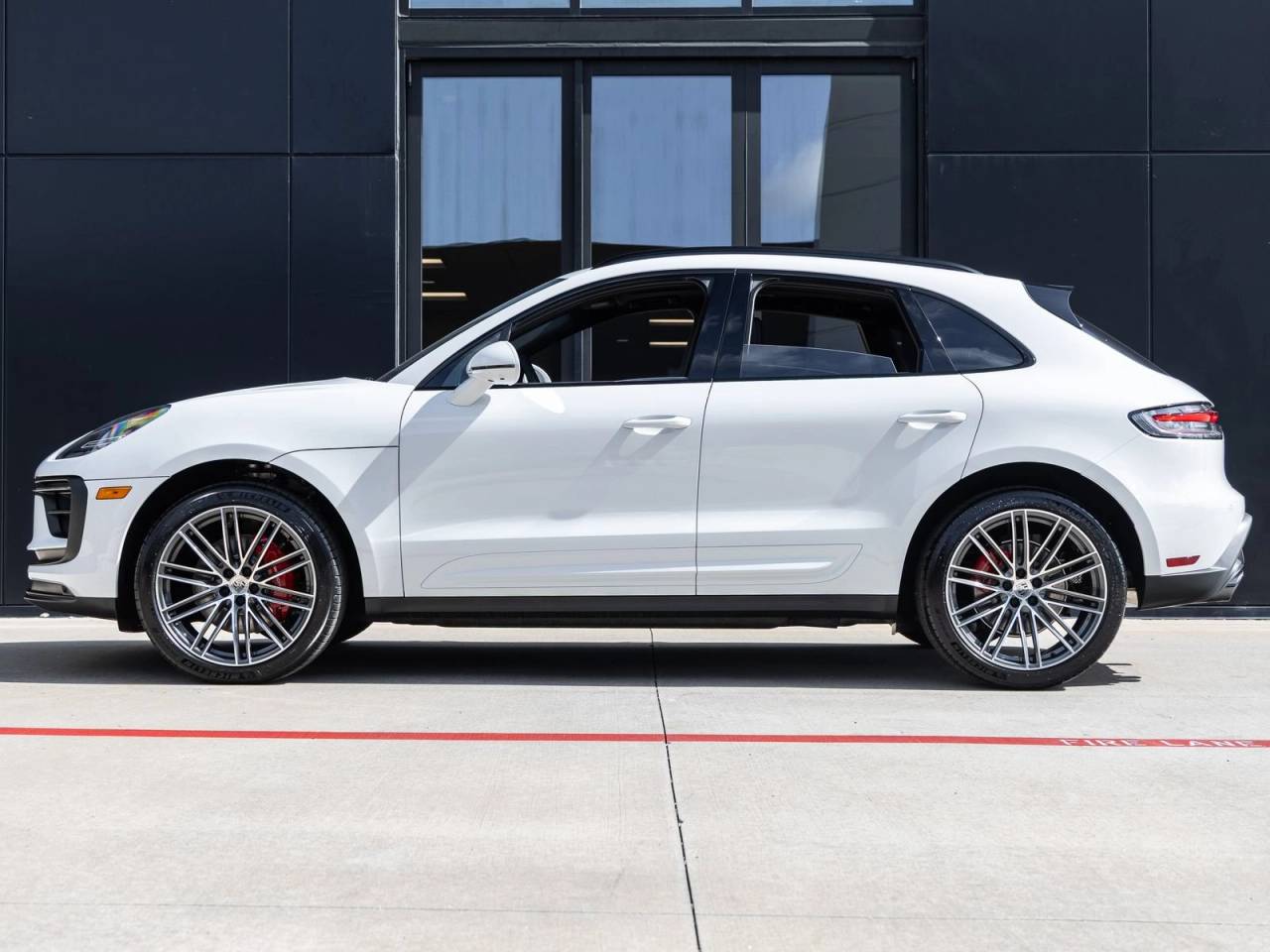 2026 Porsche Macan Macan S