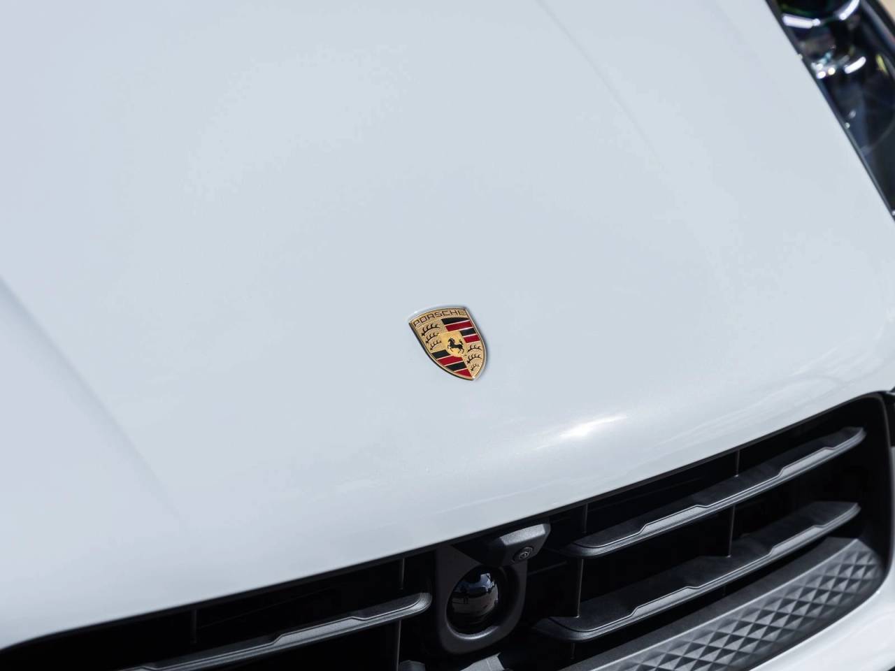 2026 Porsche Macan Macan S