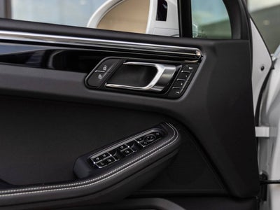 2026 Porsche Macan Macan S