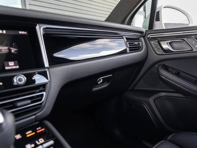 2026 Porsche Macan Macan S