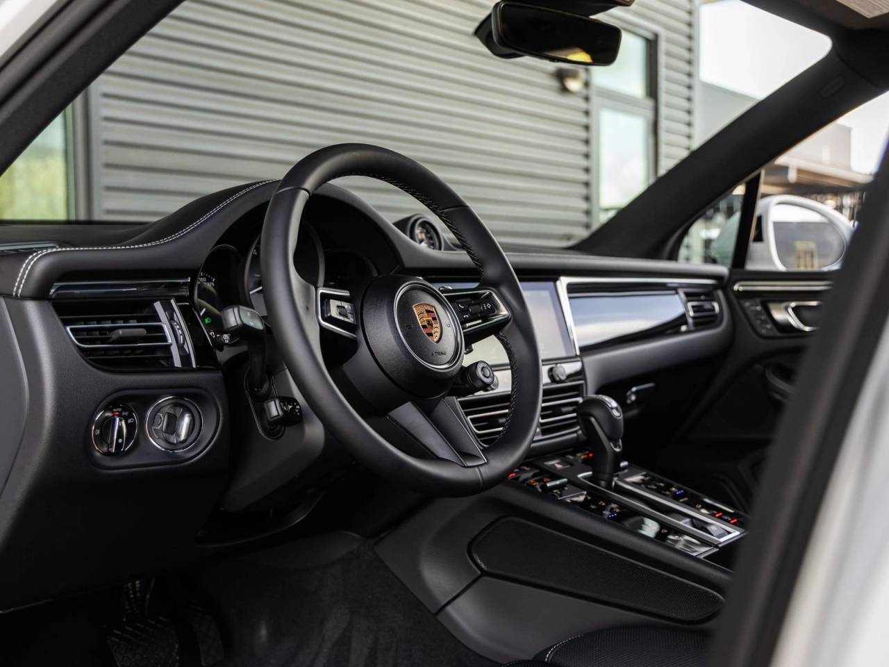 2026 Porsche Macan Macan S