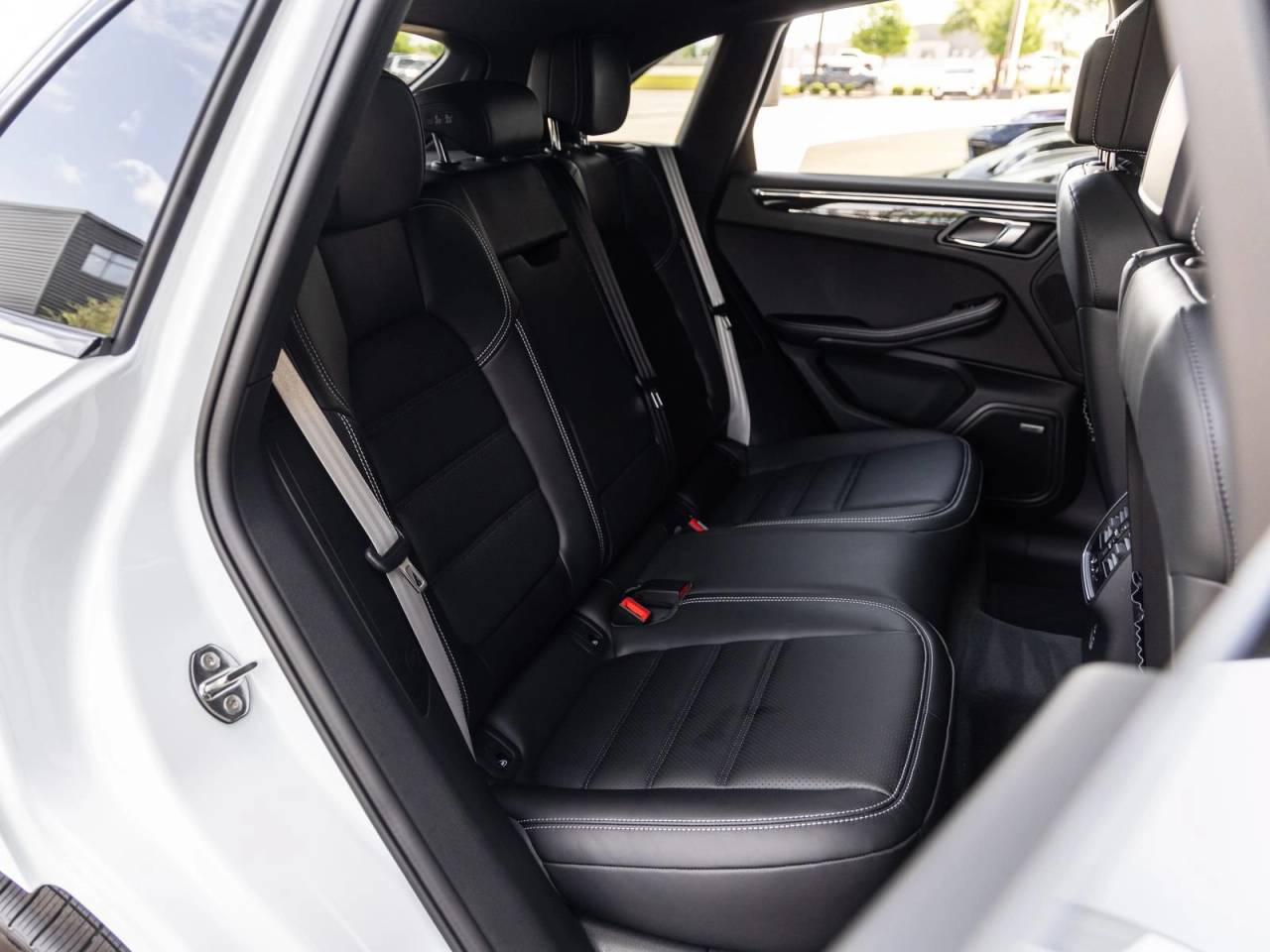 2026 Porsche Macan Macan S