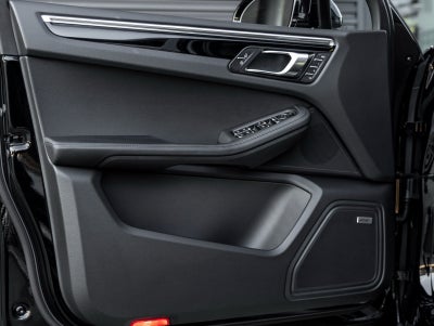 2026 Porsche Macan Macan S