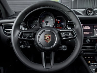 2026 Porsche Macan Macan S