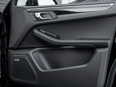 2026 Porsche Macan Macan S