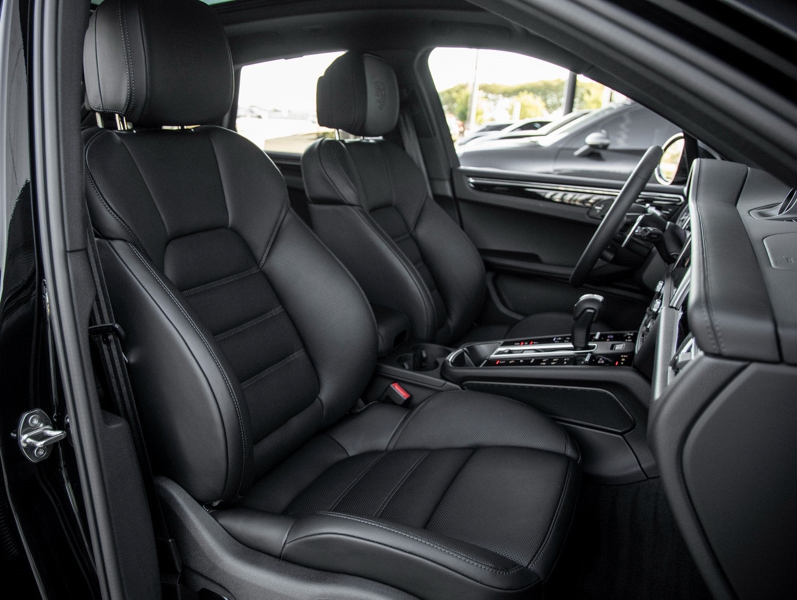 2026 Porsche Macan Macan S