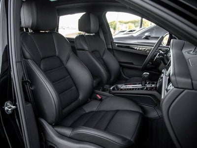 2026 Porsche Macan Macan S