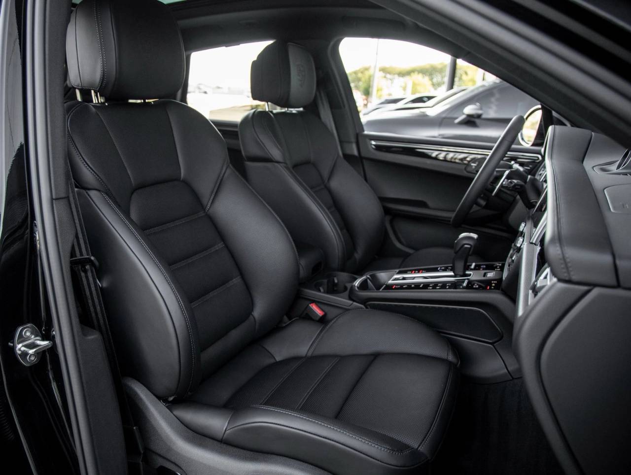 2026 Porsche Macan Macan S