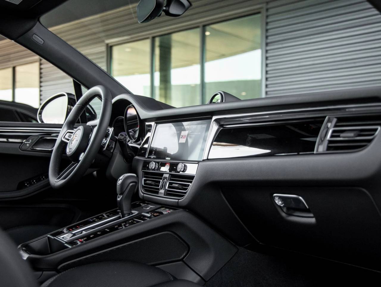 2026 Porsche Macan Macan S