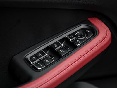 2026 Porsche Macan Macan S