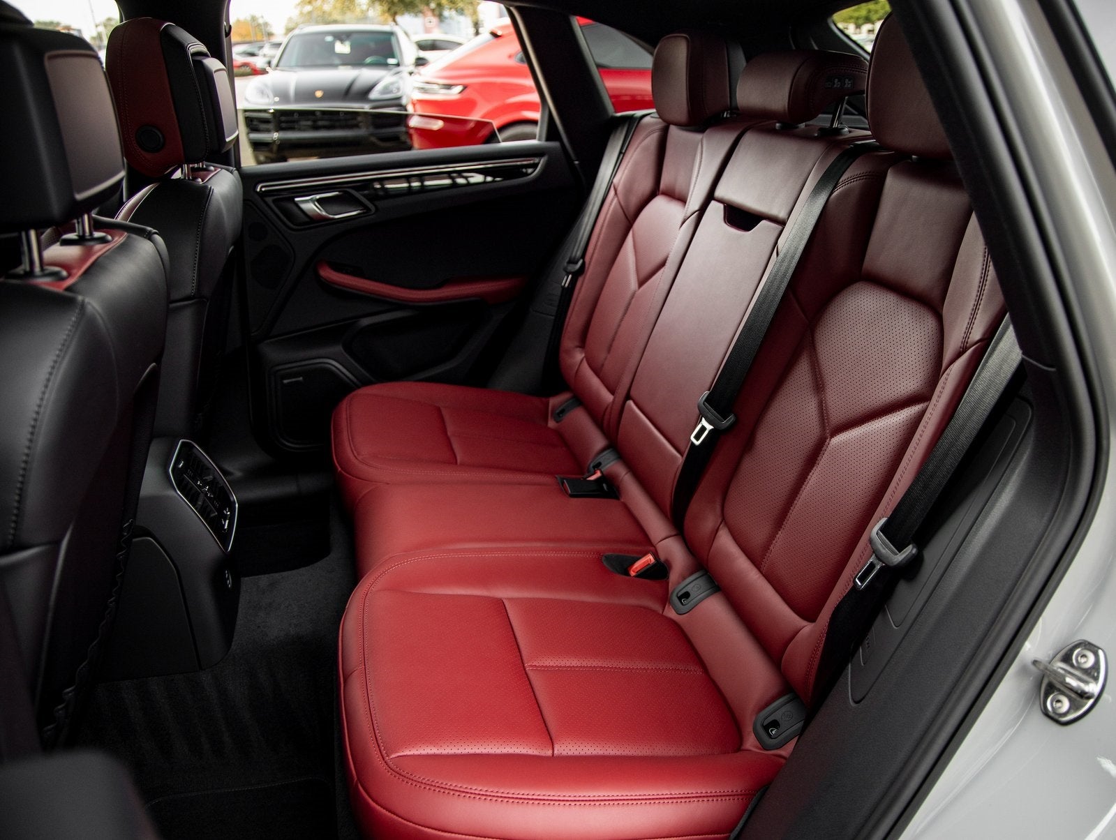 2026 Porsche Macan Macan S