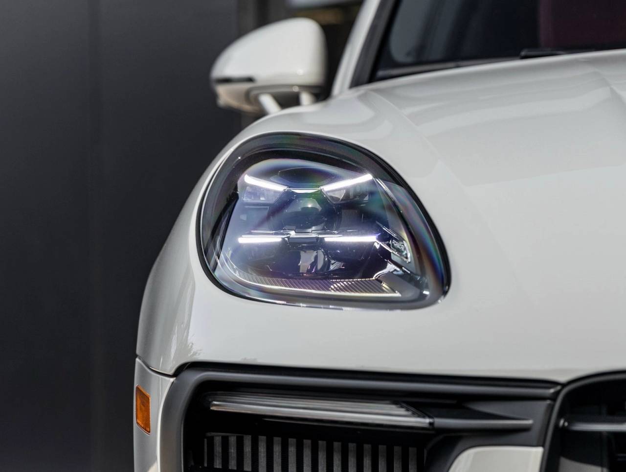 2026 Porsche Macan Macan S