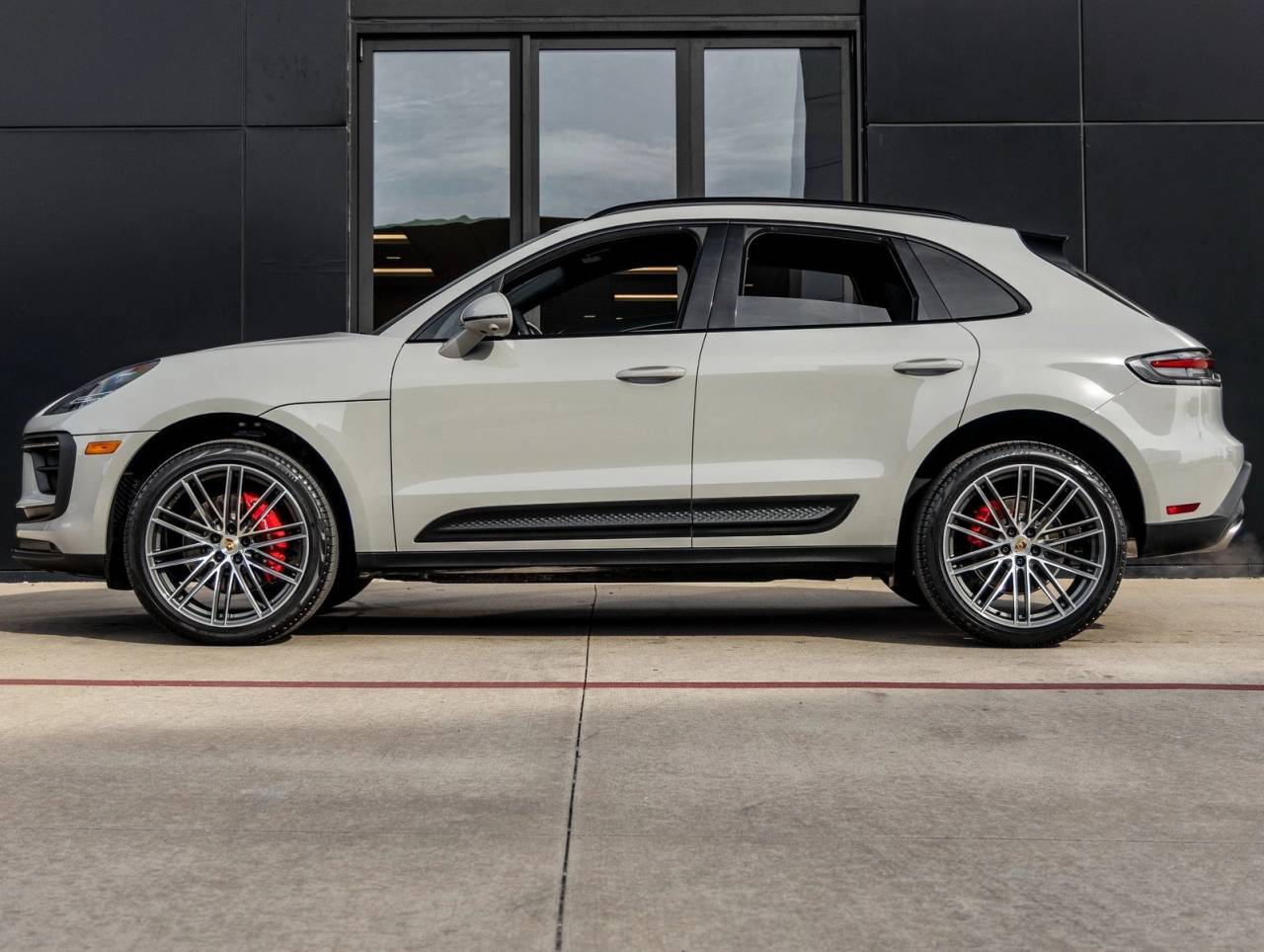 2026 Porsche Macan Macan S