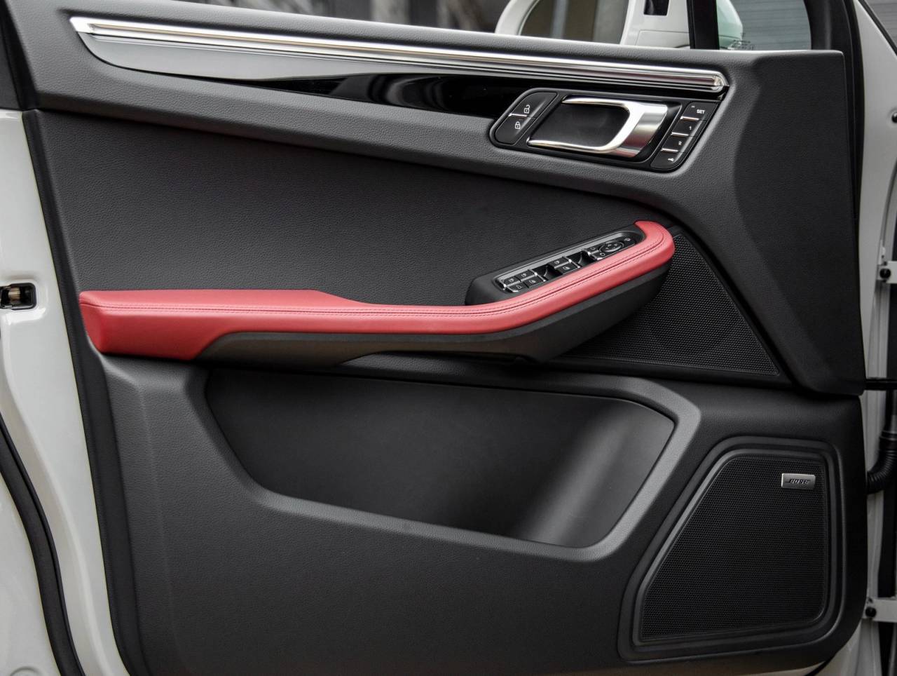 2026 Porsche Macan Macan S