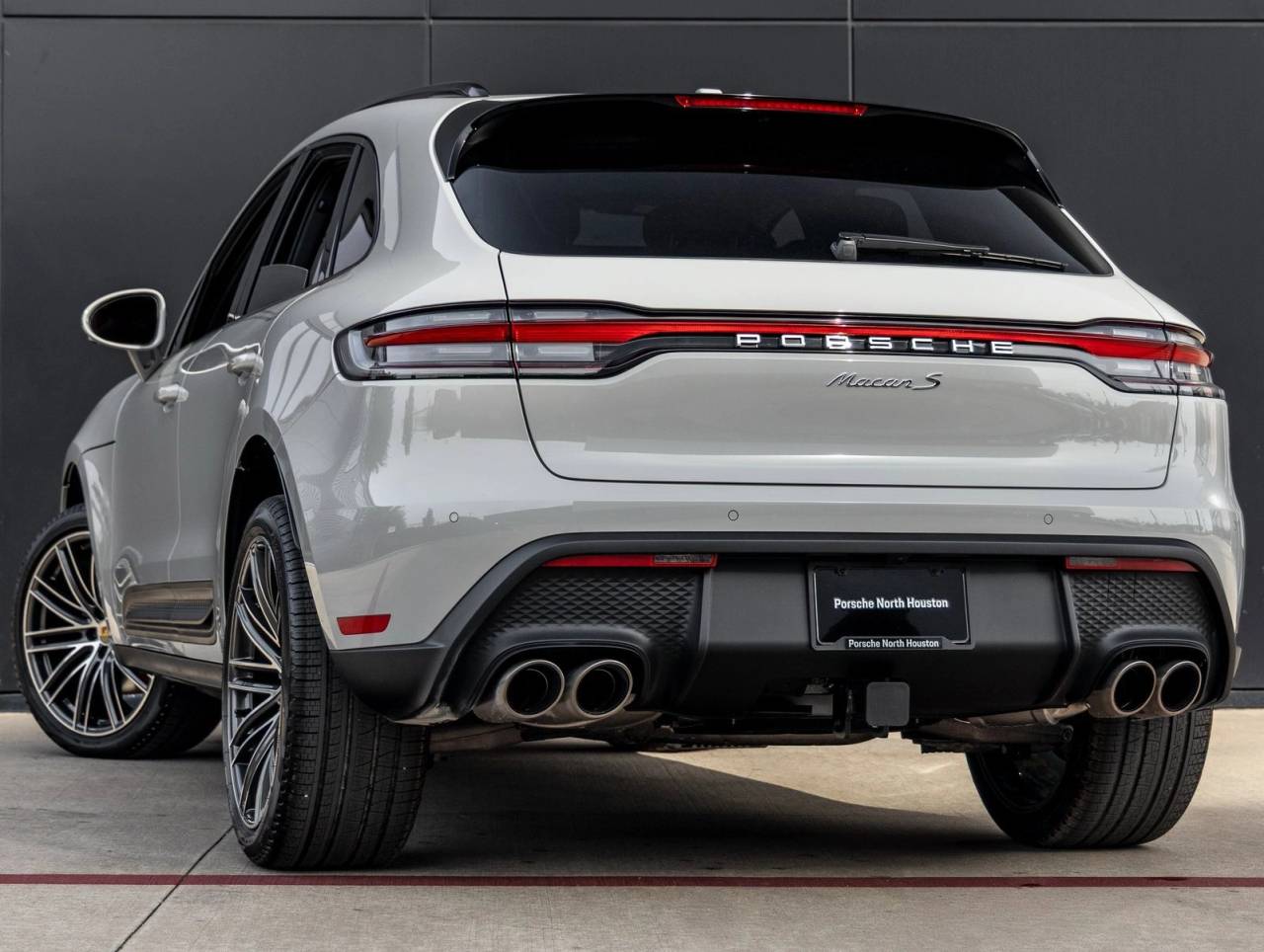 2026 Porsche Macan Macan S