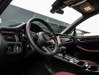 2026 Porsche Macan Macan S