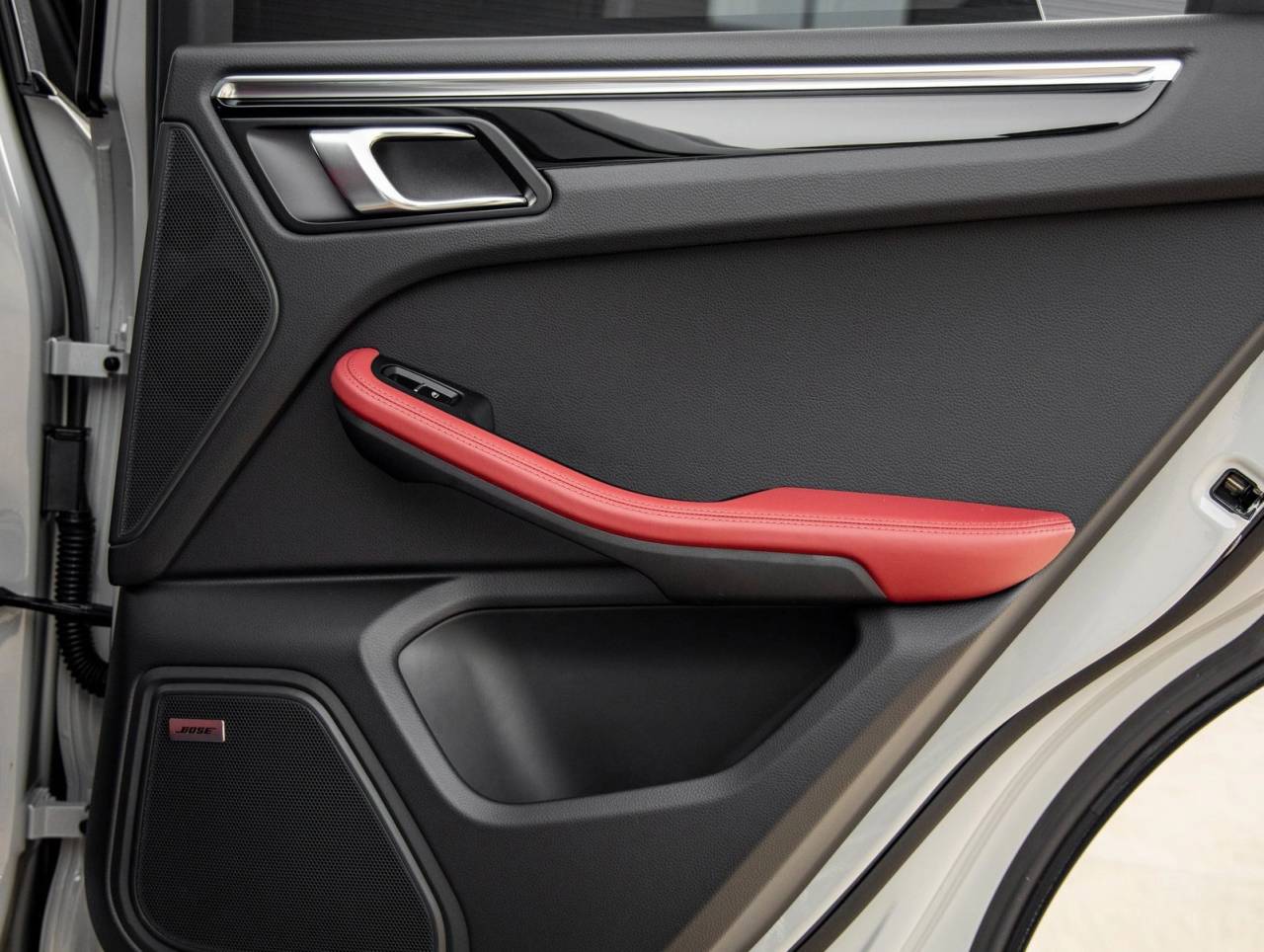 2026 Porsche Macan Macan S