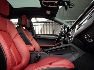 2026 Porsche Macan Macan S