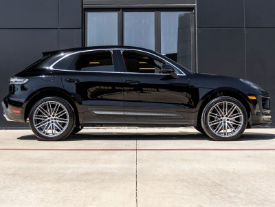 2026 Porsche Macan Macan S