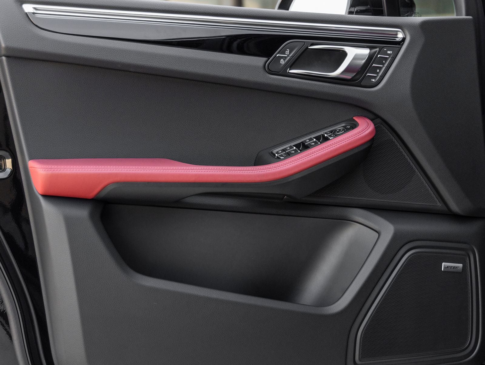 2026 Porsche Macan Macan S