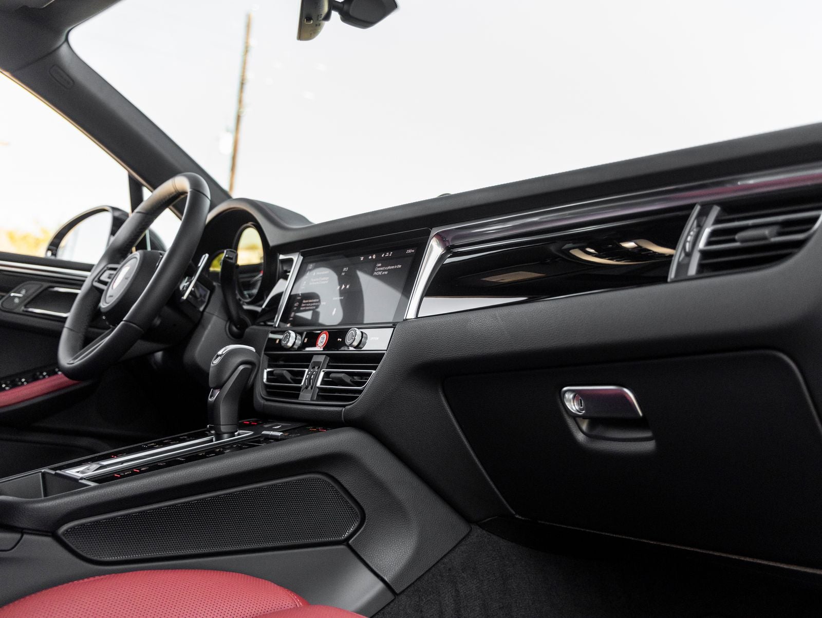 2026 Porsche Macan Macan S