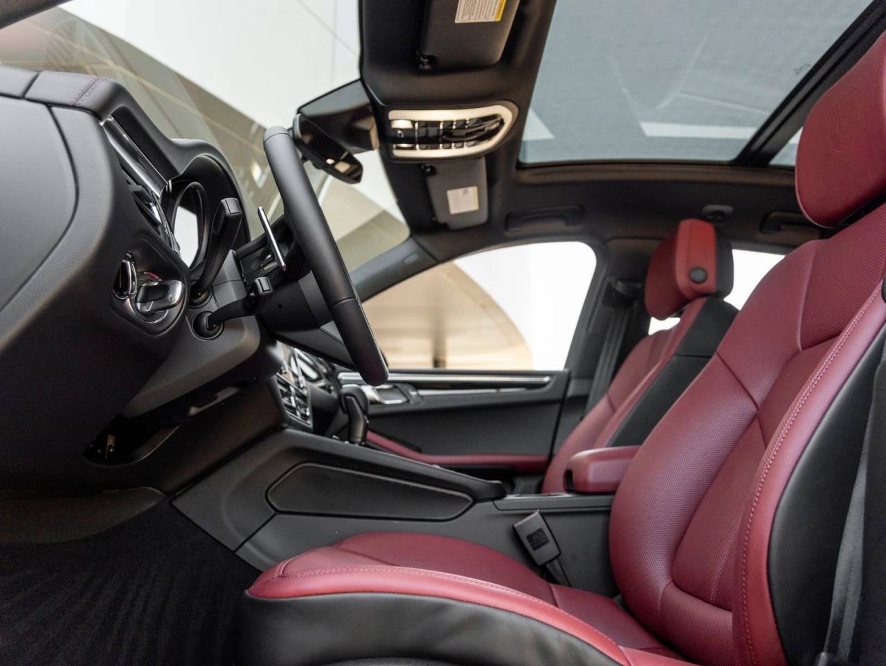 2026 Porsche Macan Macan S