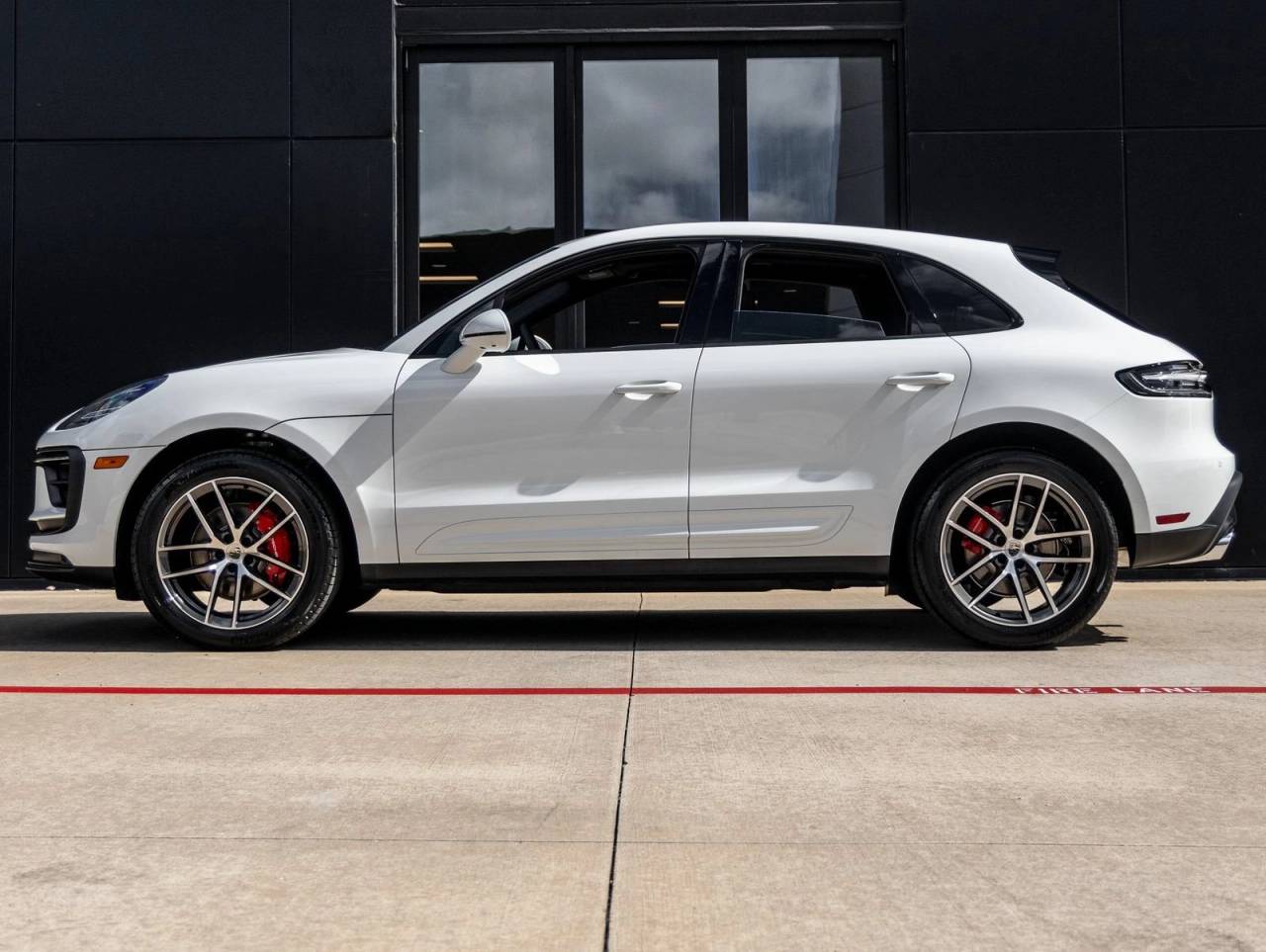 2026 Porsche Macan Macan S