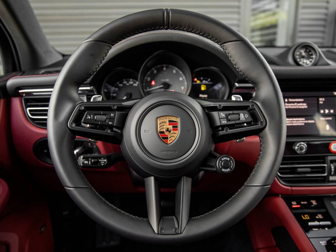 2026 Porsche Macan Macan S