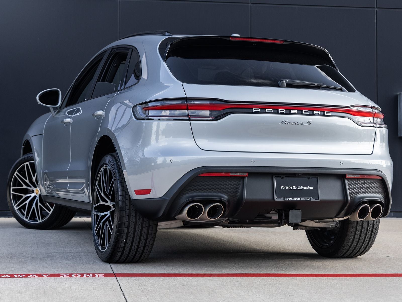 2026 Porsche Macan Macan S