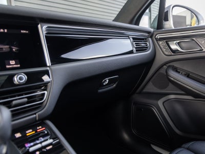2026 Porsche Macan Macan S