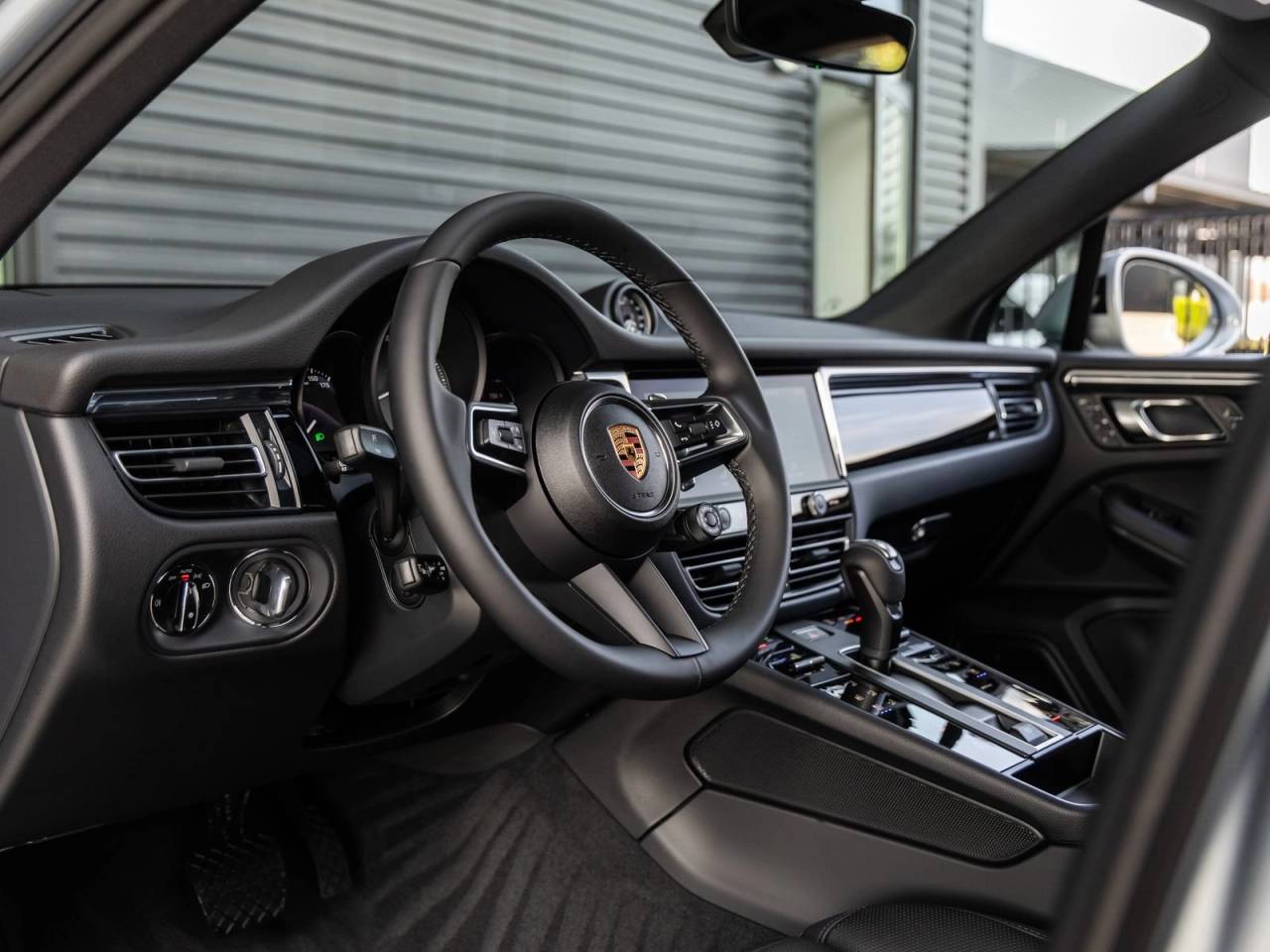 2026 Porsche Macan Macan S