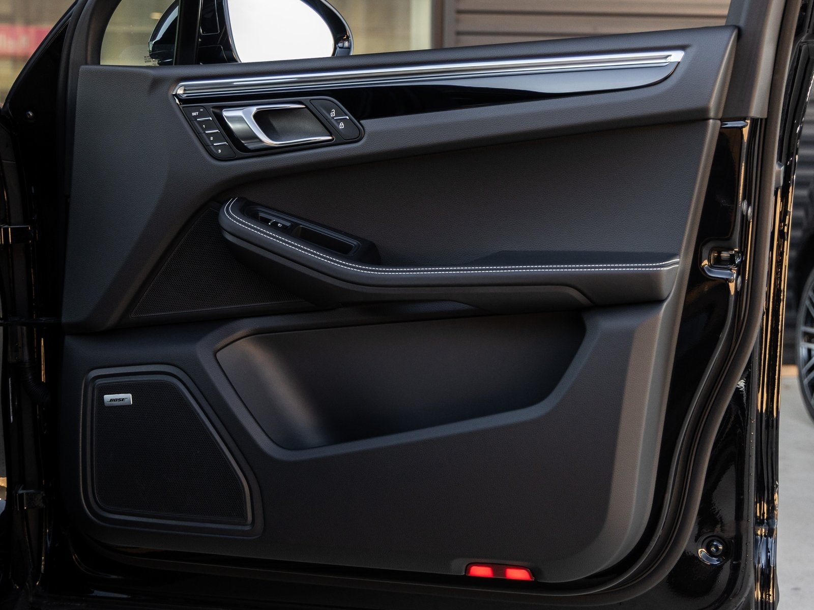 2026 Porsche Macan Macan S