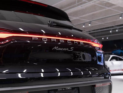 2026 Porsche Macan Macan S