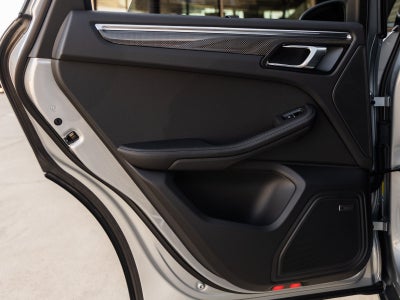 2026 Porsche Macan Macan S