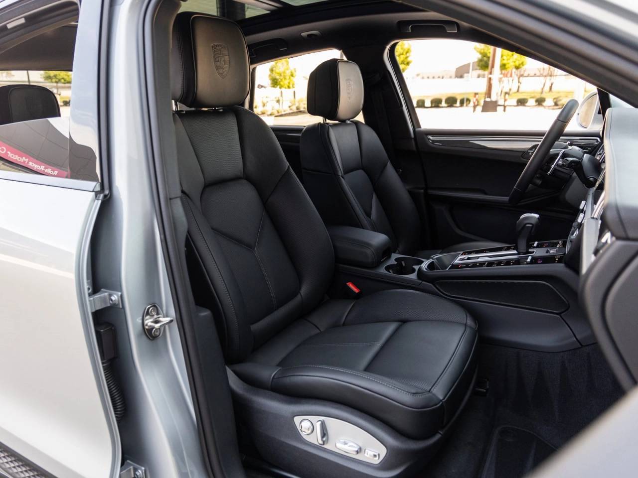 2026 Porsche Macan Macan S