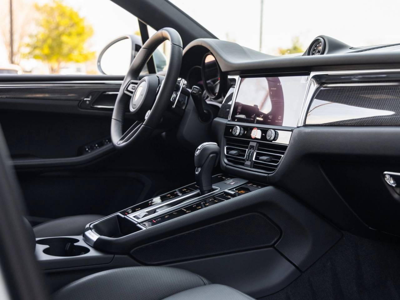 2026 Porsche Macan Macan S