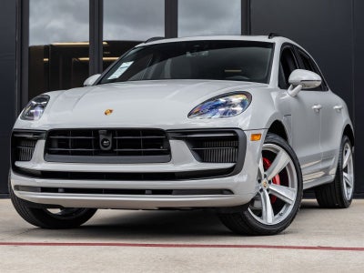 2026 Porsche Macan Macan S
