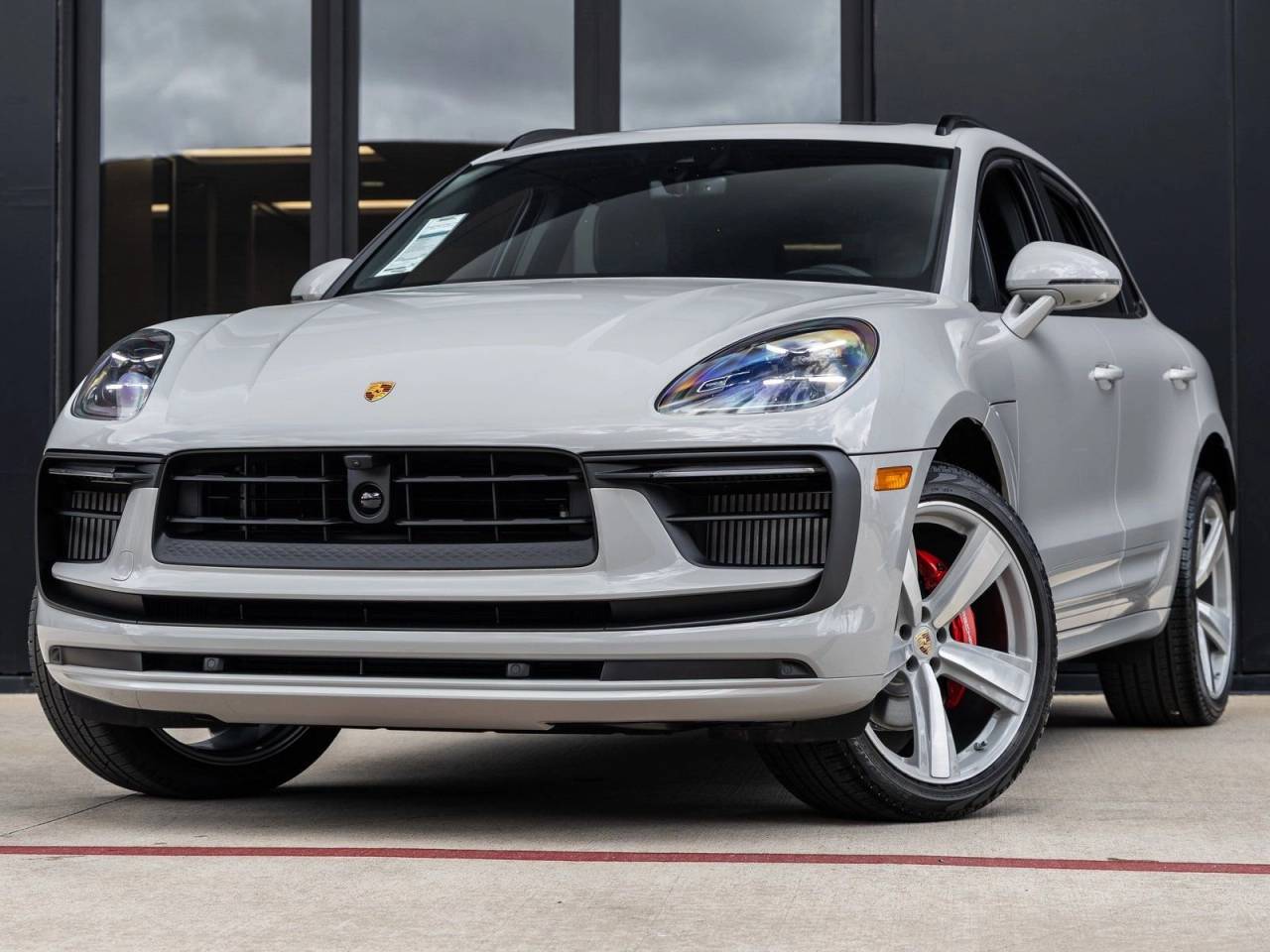 2026 Porsche Macan Macan S