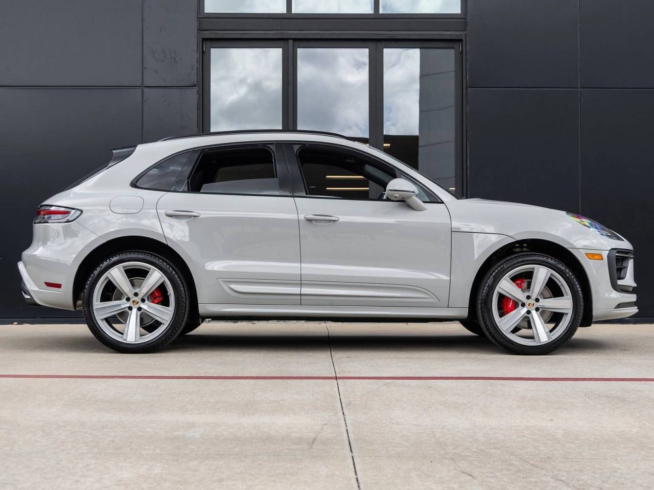 2026 Porsche Macan Macan S