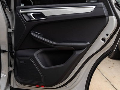 2026 Porsche Macan Macan S