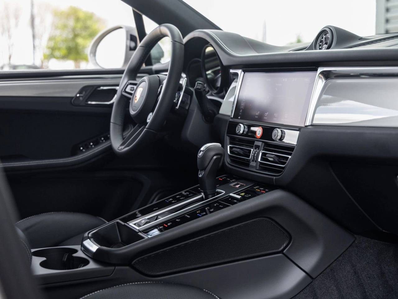 2026 Porsche Macan Macan S