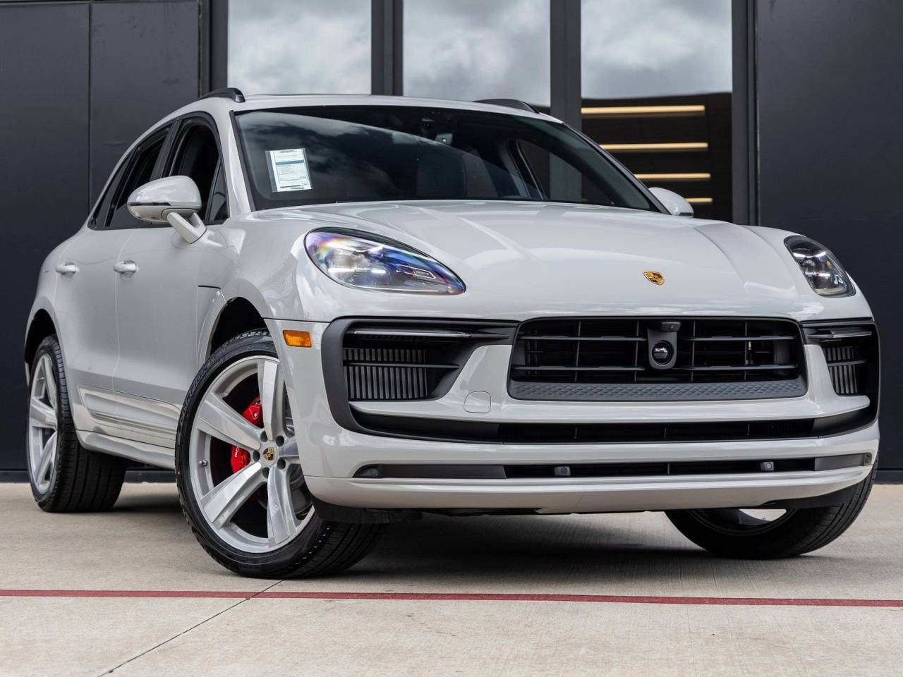 2026 Porsche Macan Macan S