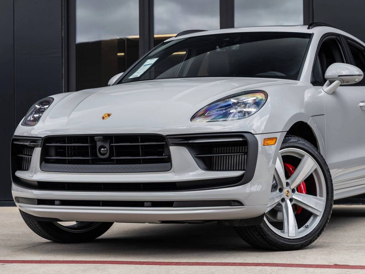 2026 Porsche Macan Macan S