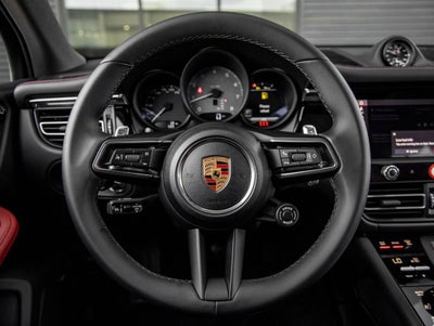 2026 Porsche Macan Macan S