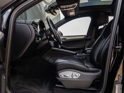 2018 Porsche Macan Macan GTS