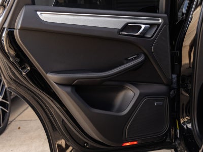 2018 Porsche Macan Macan GTS